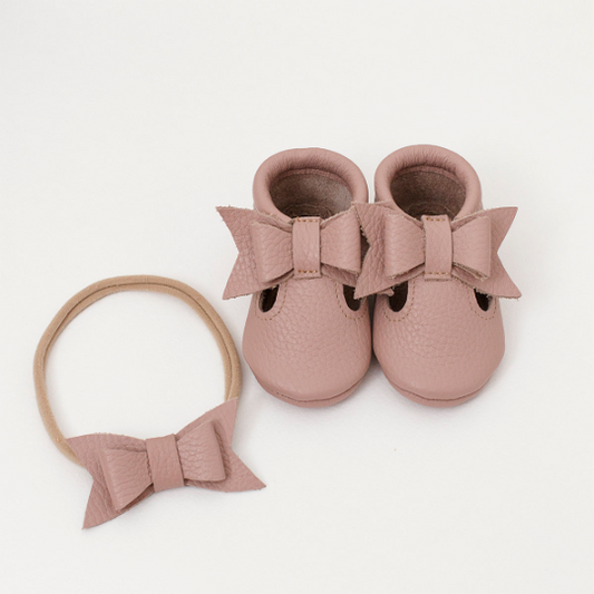 T-strap baby moccasins with bow + hairbow