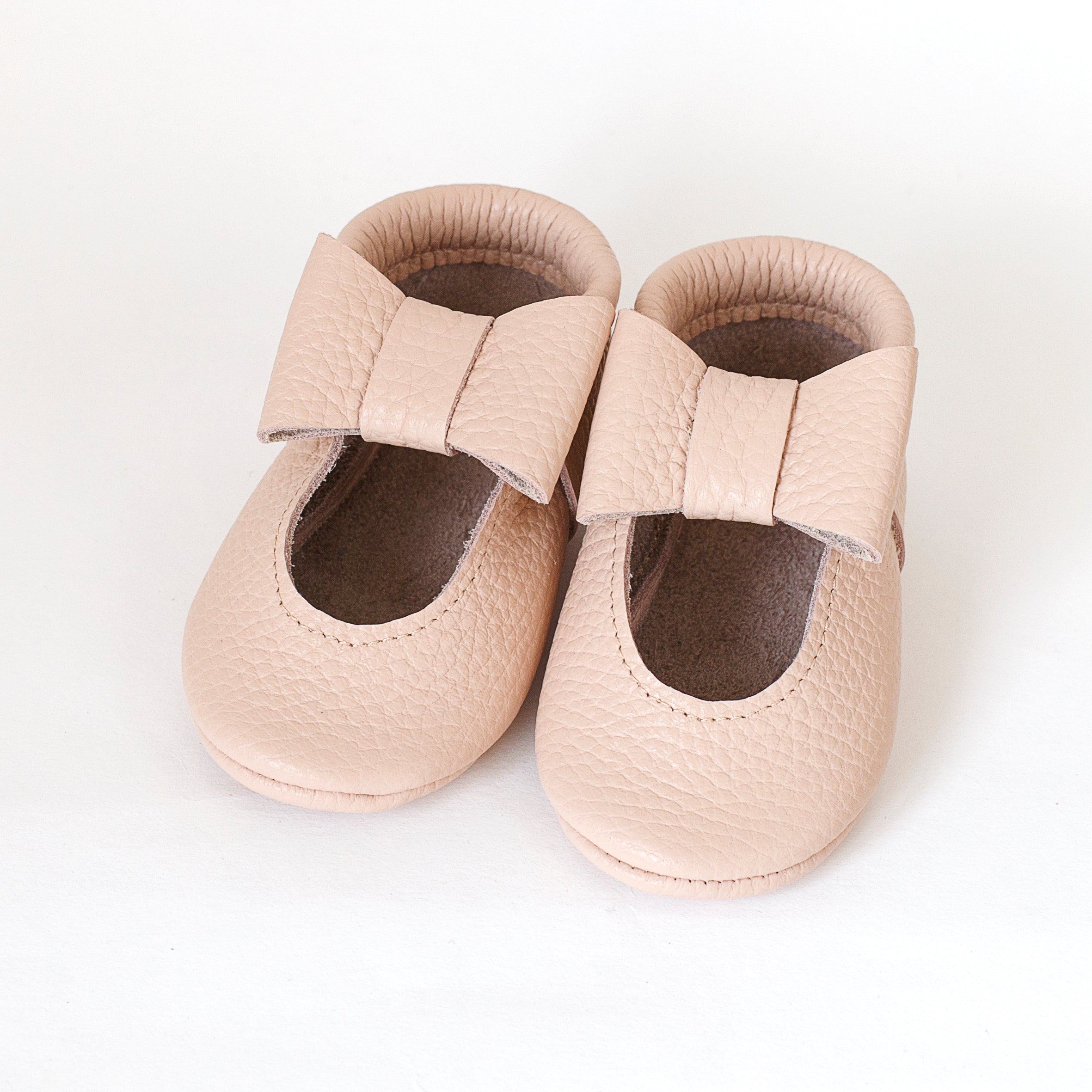 Baby girl moccasins hot sale with bow